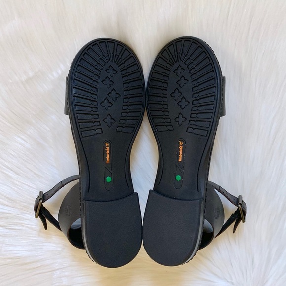 Timberland Cherrybrook Black Leather Sandals - Picture 7 of 7